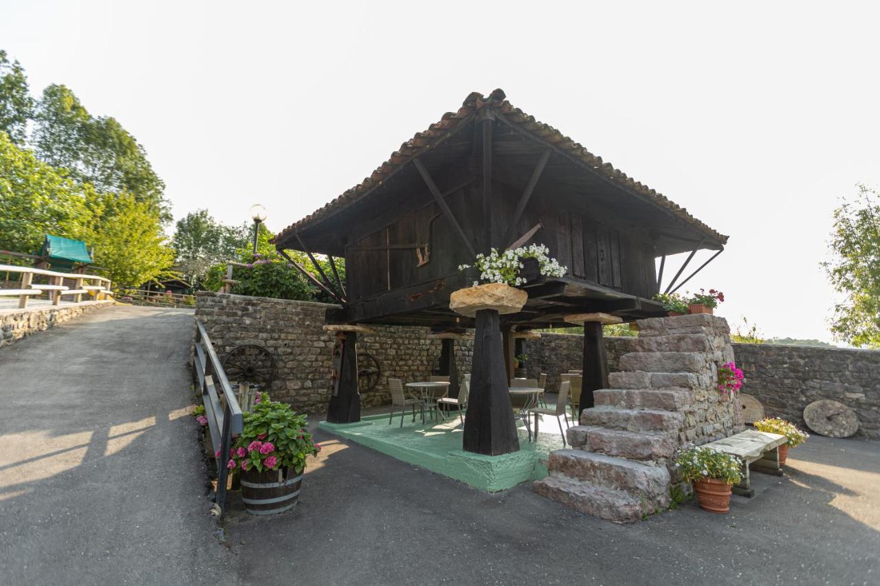 Hotel & Spa Villa De Mestas كون المظهر الخارجي الصورة