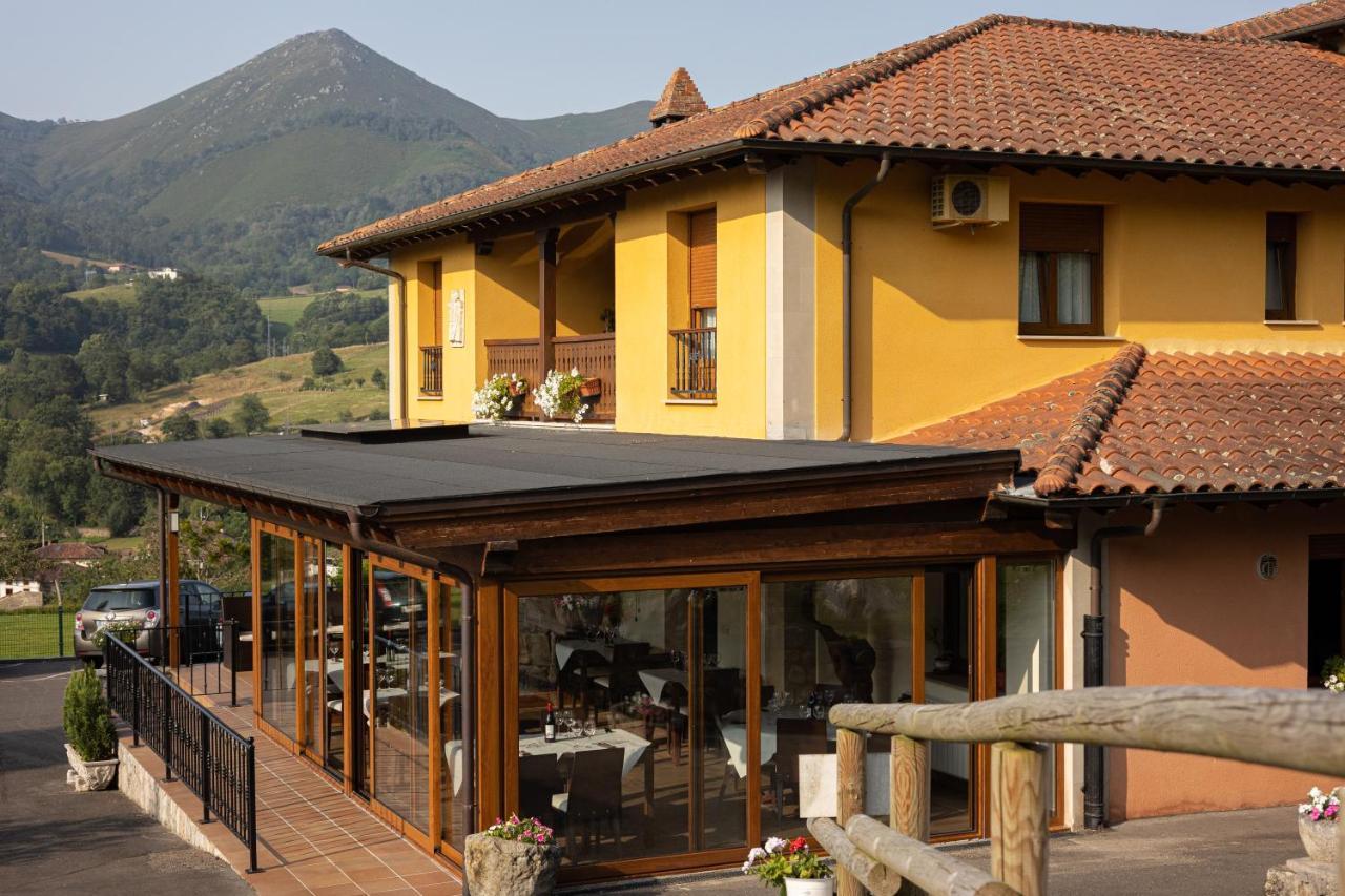 Hotel & Spa Villa De Mestas كون المظهر الخارجي الصورة
